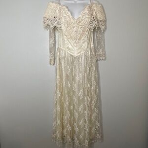 Vintage  ivory lace Jessica McClintock  Gunne Sax wedding dress 80s Cottagecore